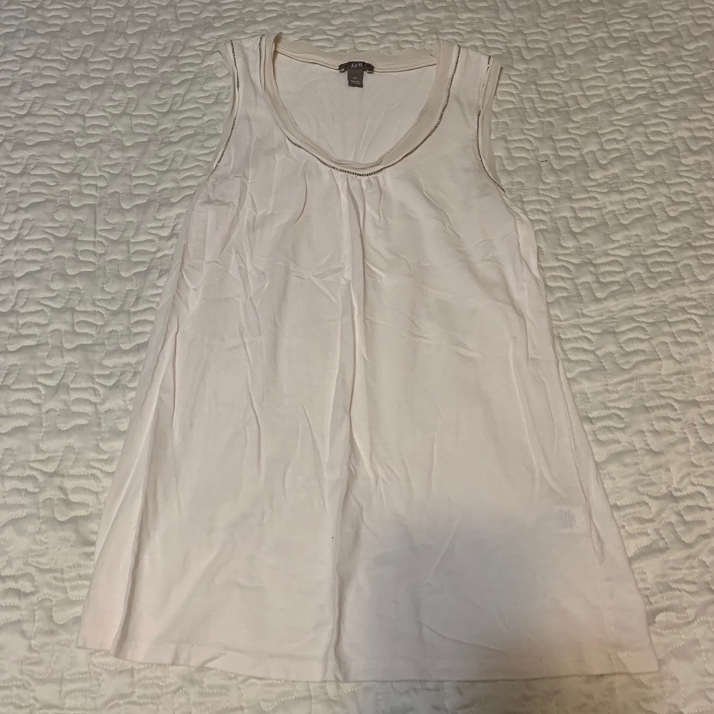 White Sleeveless Blouse